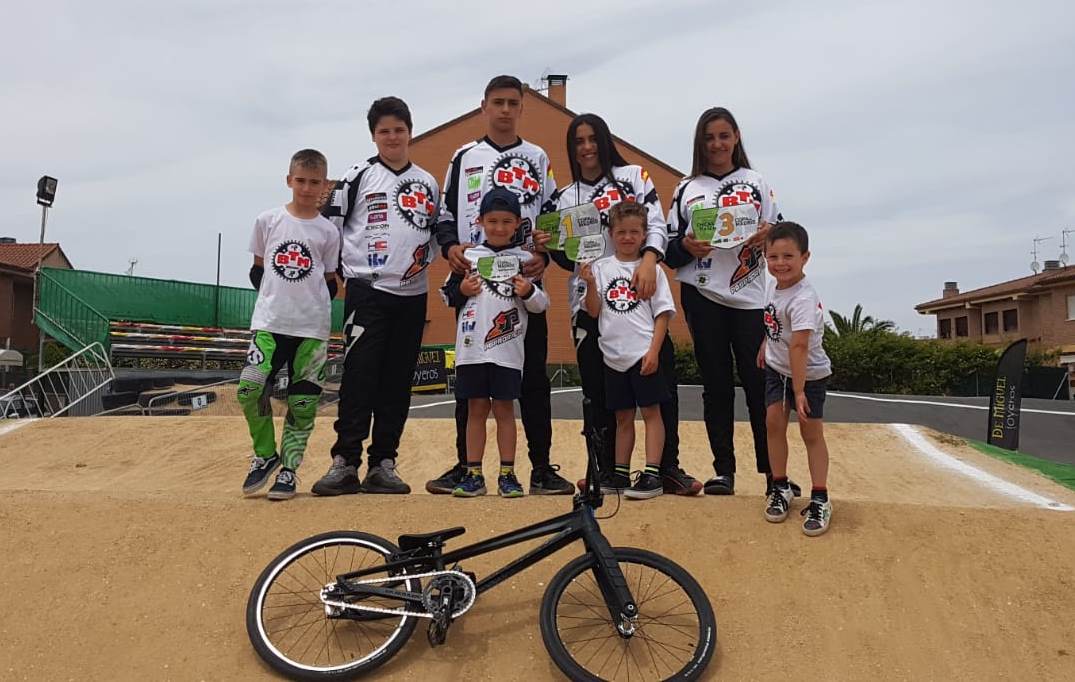 Un oro y dos bronces para los pilotos del BTM Racing