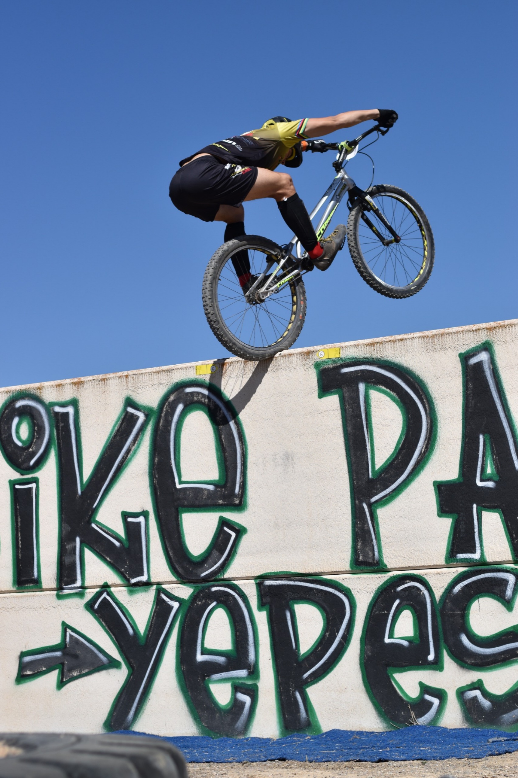 Los hermanos Dani y Vera Barón se imponen en la prueba inaugural del I Trial Interprovincial Triangular celebrada en Yepes